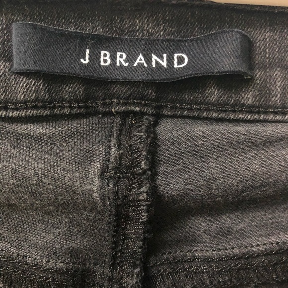 J Brand Women’s High Waisted Skinny Black Jeans Distressed Mob Wife Size 27 - Picture 8 of 8